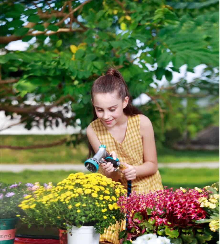 It is better for plants to keep weeds in flowerpots